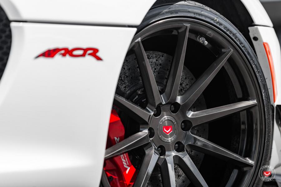 Колеса Dodge Viper ACR on Vossen Wheels (VPS-310) 2018 года  (фото 4 из 19)